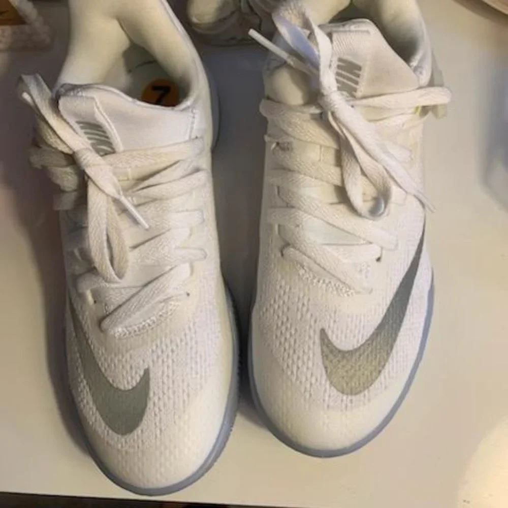 Nike Zoom Shift Syle 917731-100